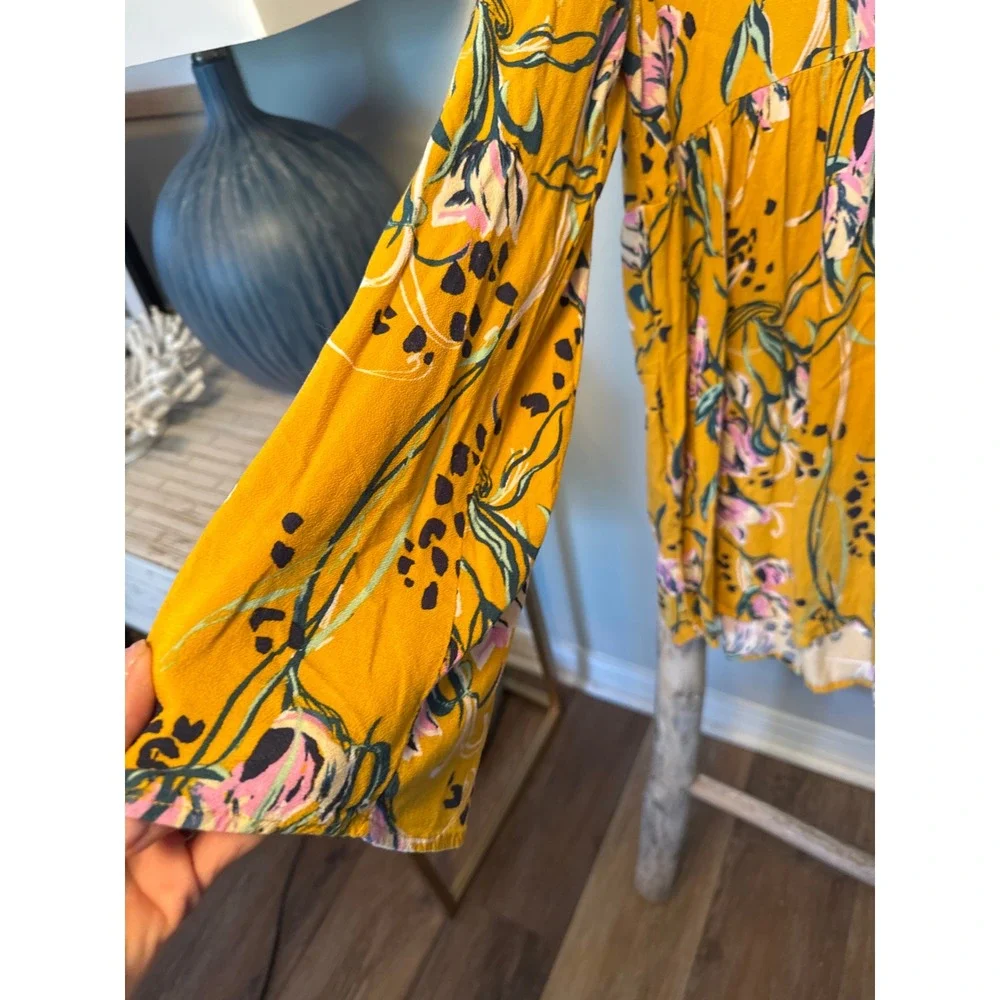 Free People Bella Floral Print Empire Tunic Top in golden yellow Size M‎ Boho